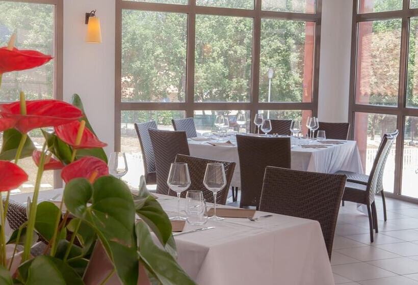 فندق Lagrange Vacances Domaine De Fayence