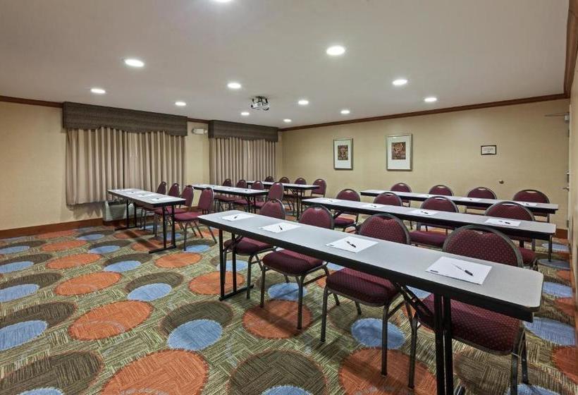 هتل Staybridge Suites Northwest Near Six Flags Fiesta, An Ihg