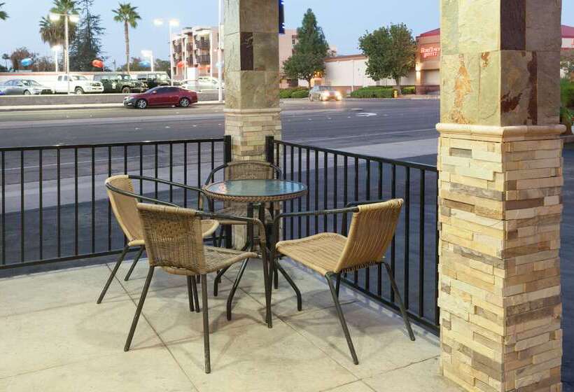 فندق Travelodge By Wyndham El Cajon