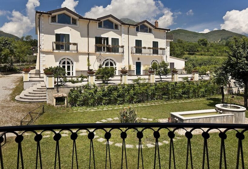 ホテル Villa Rizzo Resort And Spa