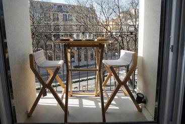 هتل Ciudadela Pamplona