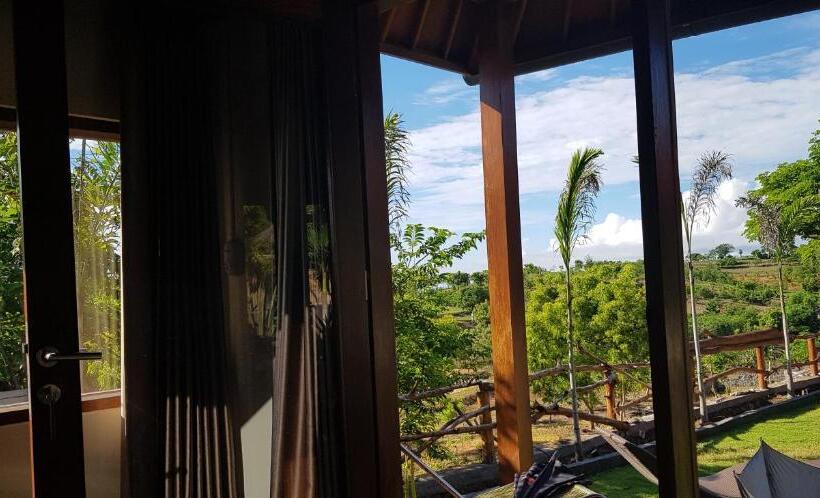 בית מלון כפרי Ombak Resort At Ekas , A Luxury Surf And Kite Surf Destination