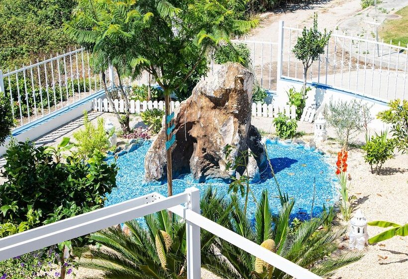 פנסיון 4ever Palace   Design & Nature