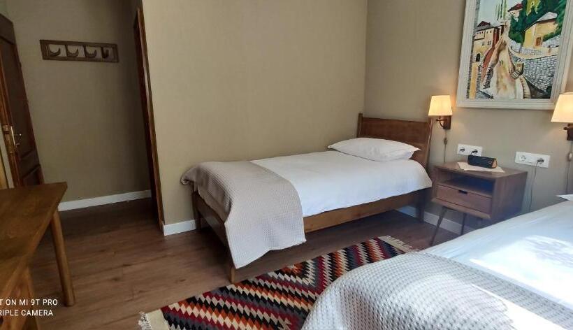 פנסיון Guesthouse Tershana