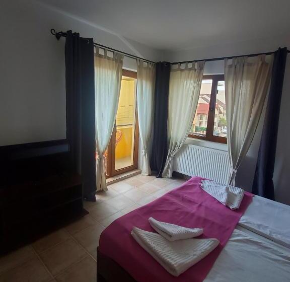 پانسیون Vila Eclipse Mamaia Nord