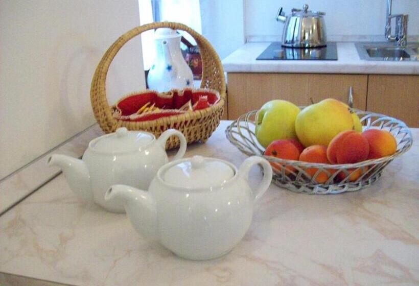 בית מלון כפרי Agritur Rizzi Di Inama Ugo