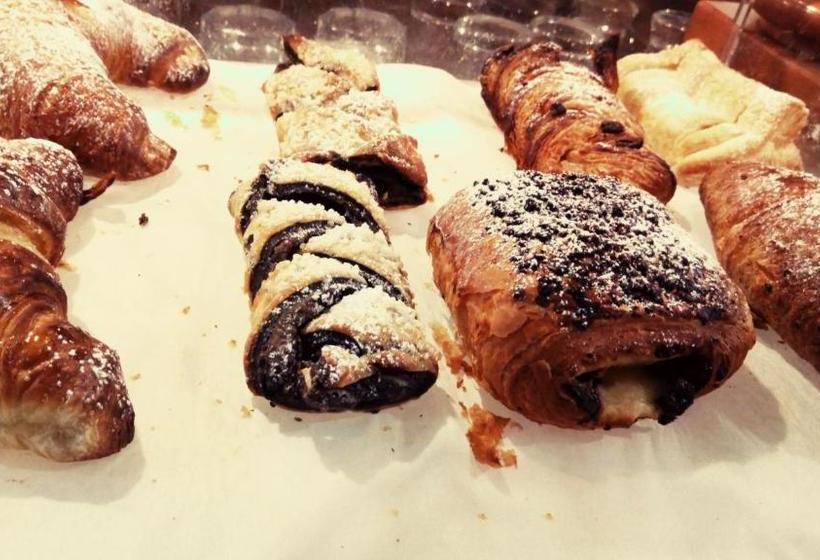 ホテル Albergo Ristorante Valsugana