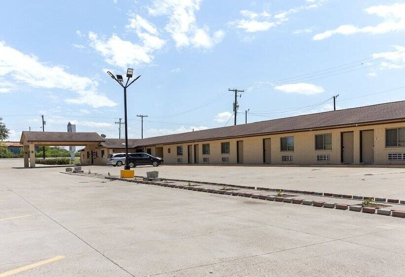 호텔 Freer Executive Inn And Studios