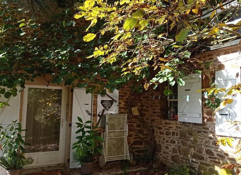 住宿加早餐  Casteljosse   Nature Calme Et Sérénité