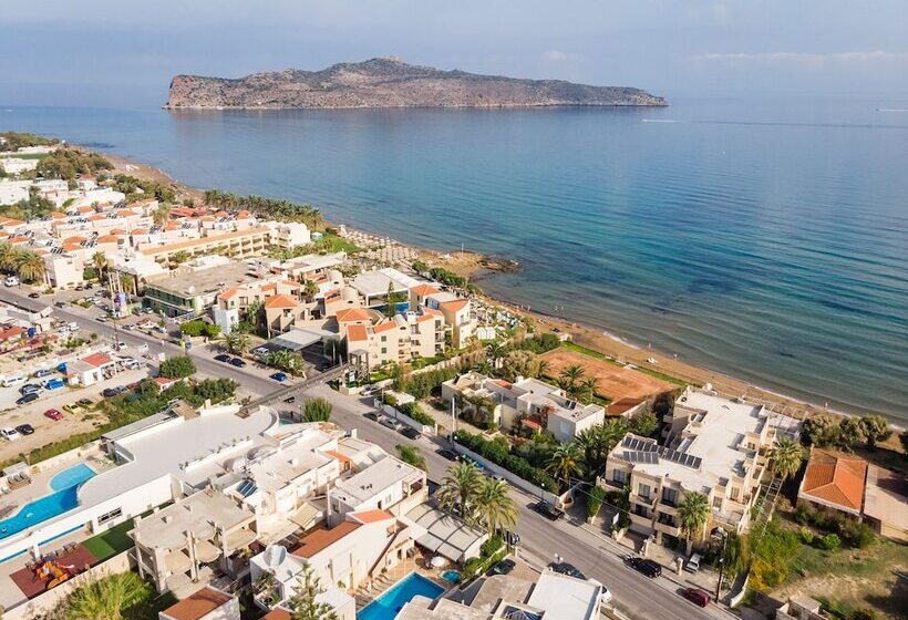 Elotis Suites