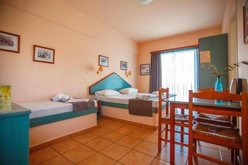 Filoxenia Apartments & Studios