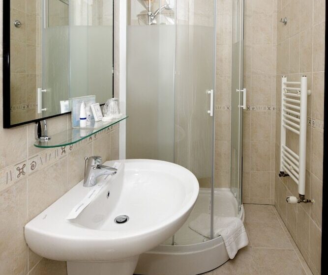 Atrium Hotel Ateneu City Center