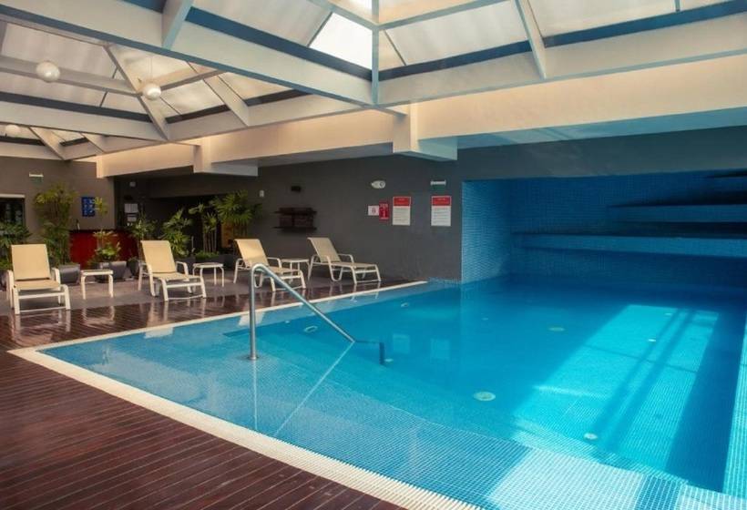 בית מלון כפרי Casa Andina Premium Miraflores