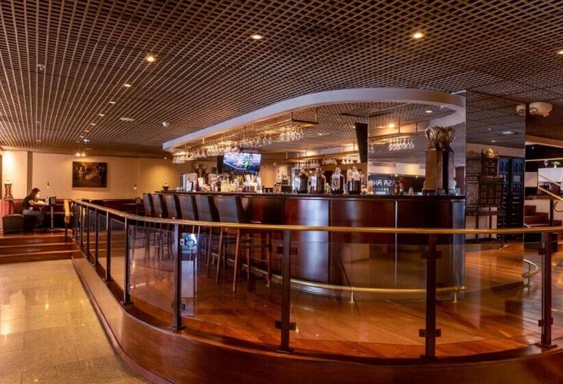 בית מלון כפרי Casa Andina Premium Miraflores