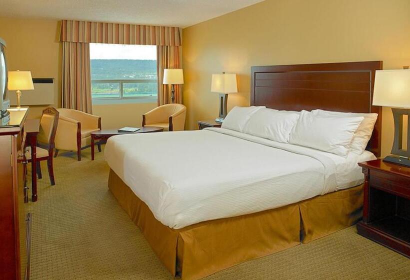 בית מלון כפרי Coast Fraser Inn
