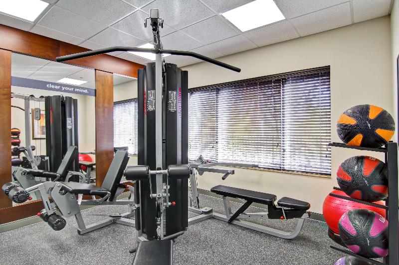هتل Hampton Inn By Hilton Sudbury