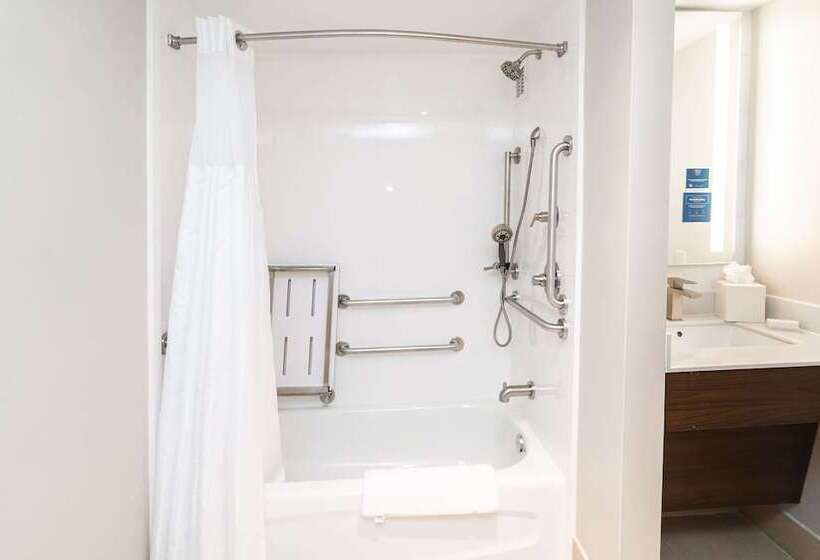 酒店 Hilton Garden Inn Fairfax