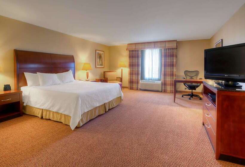 בית מלון כפרי Hilton Garden Inn Great Falls