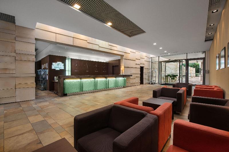 호텔 Holiday Inn Resort Warsaw Józefów, An Ihg