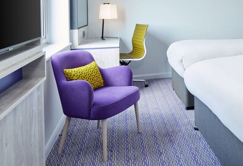 בית מלון כפרי Leonardo Exeter