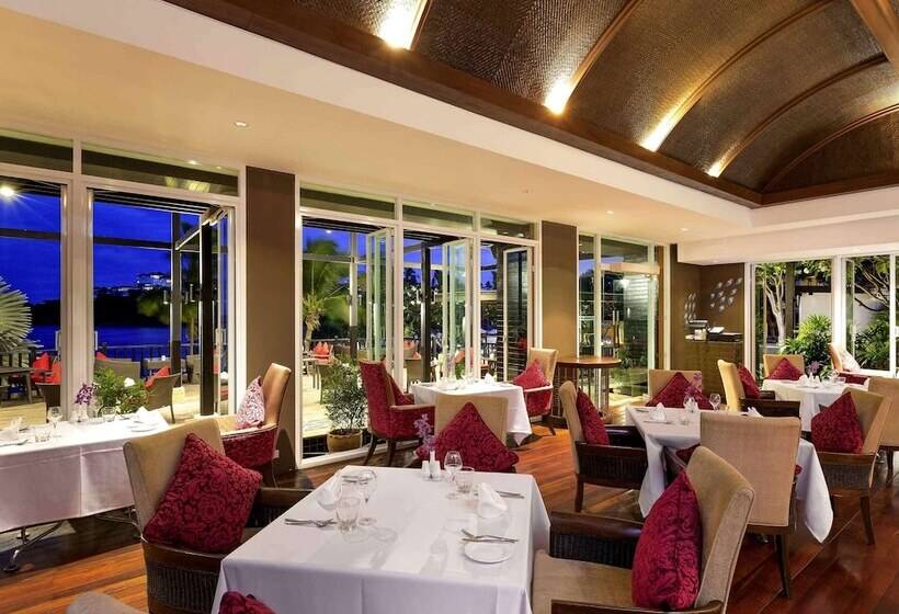 Отель Pullman Phuket Panwa Beach Resort