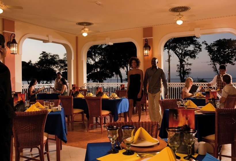 Hotel Riu Guanacaste  All Inclusive