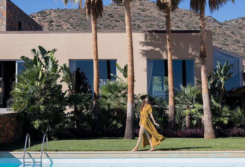 هتل Aquila Elounda Village Resort, Suites & Spa