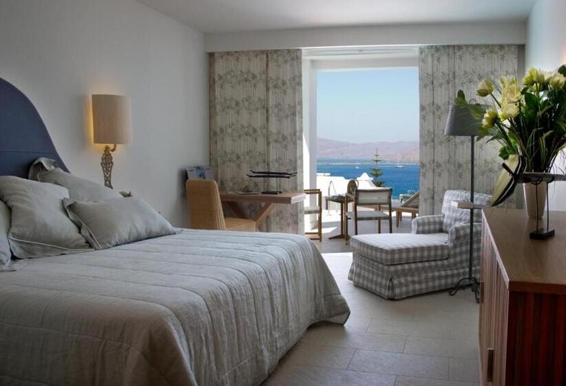 هتل Aquila Elounda Village Resort, Suites & Spa