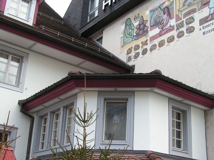 فندق Zum Hirschen