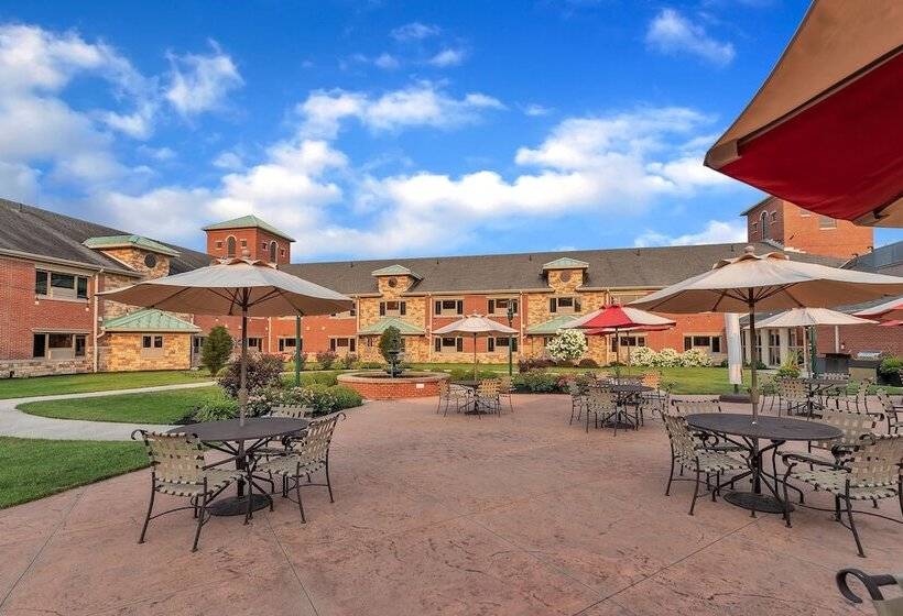 호텔 The Inn At Ohio Northern University