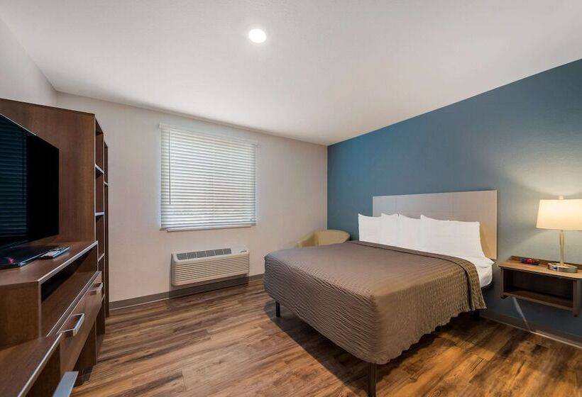 Отель Woodspring Suites Wesley Chapel Tampa