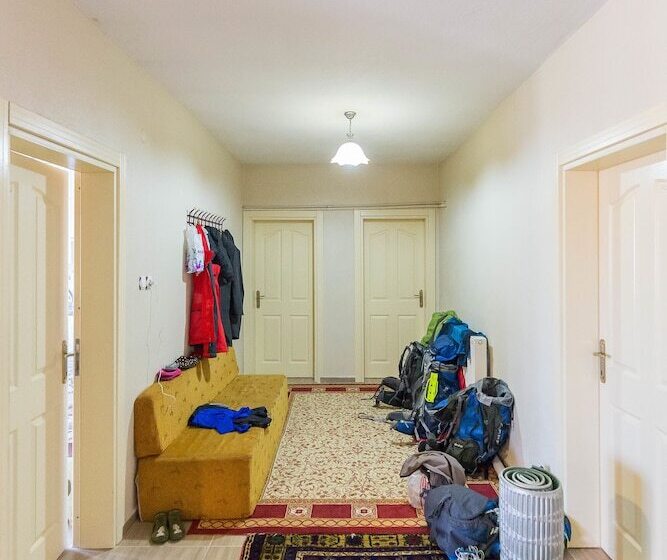 بنسيون Taurus Guest House