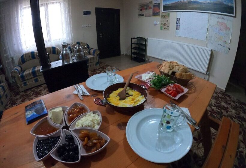 بنسيون Taurus Guest House