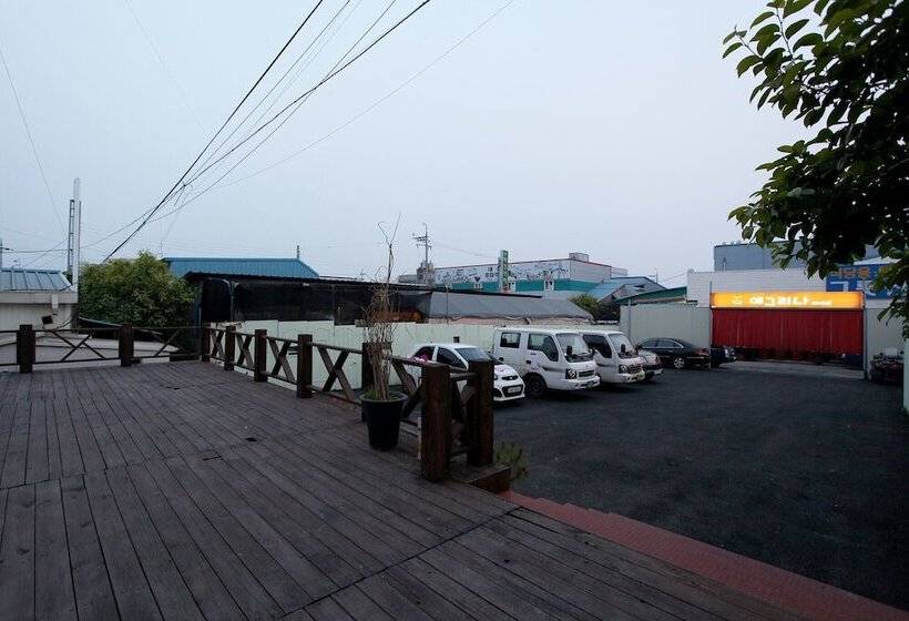 Мотель Nonsan Yegrina