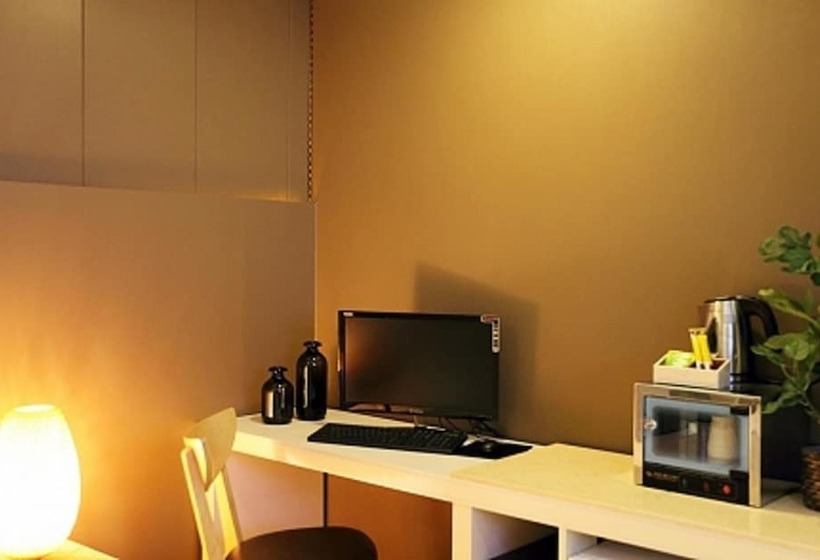 Namwon River Motel