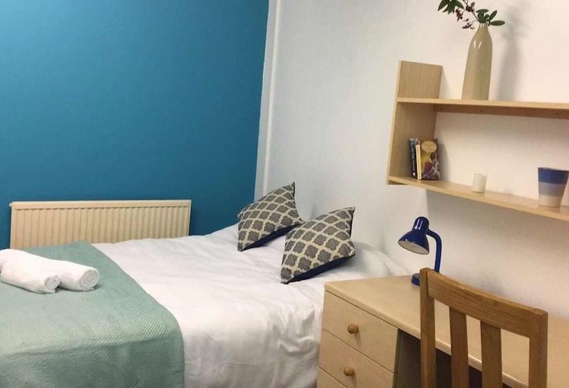 הוסטל Victoria Building