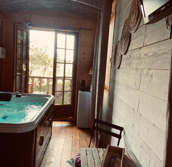 مبيت وإفطار Chambre Avec Spa Privé