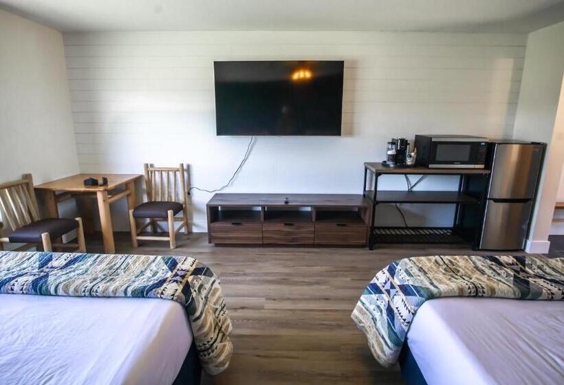 Отель Teton Peaks Resort