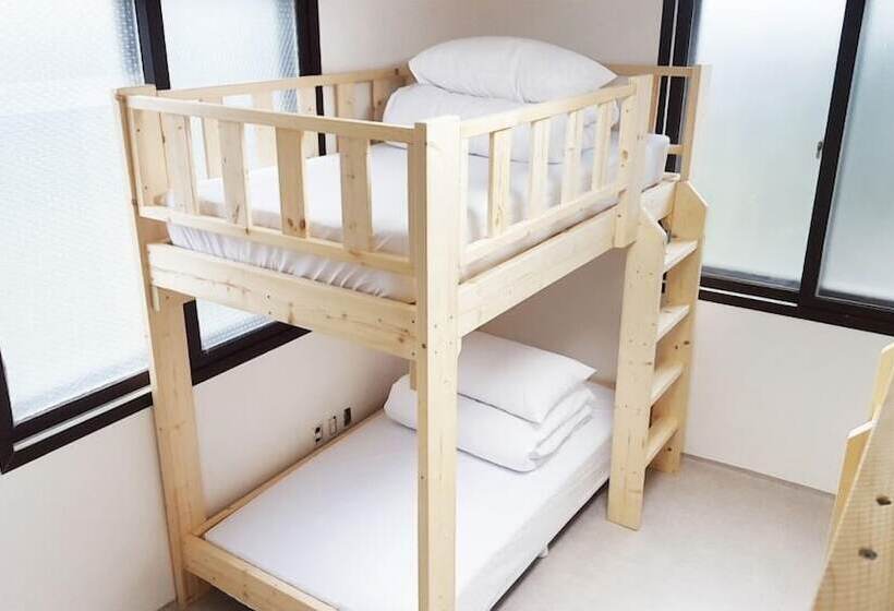 Inthree Gueshouse Hostel