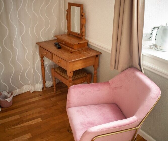 The Chagford Inn