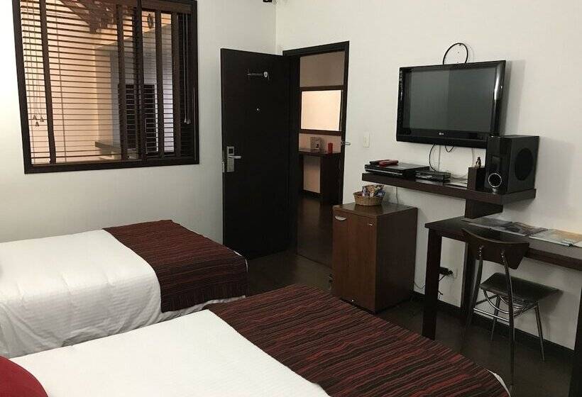 تختخواب و صبحانه Casa Farallones