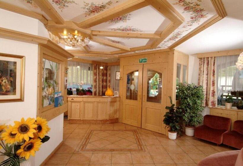 هتل Albergo Fiordaliso