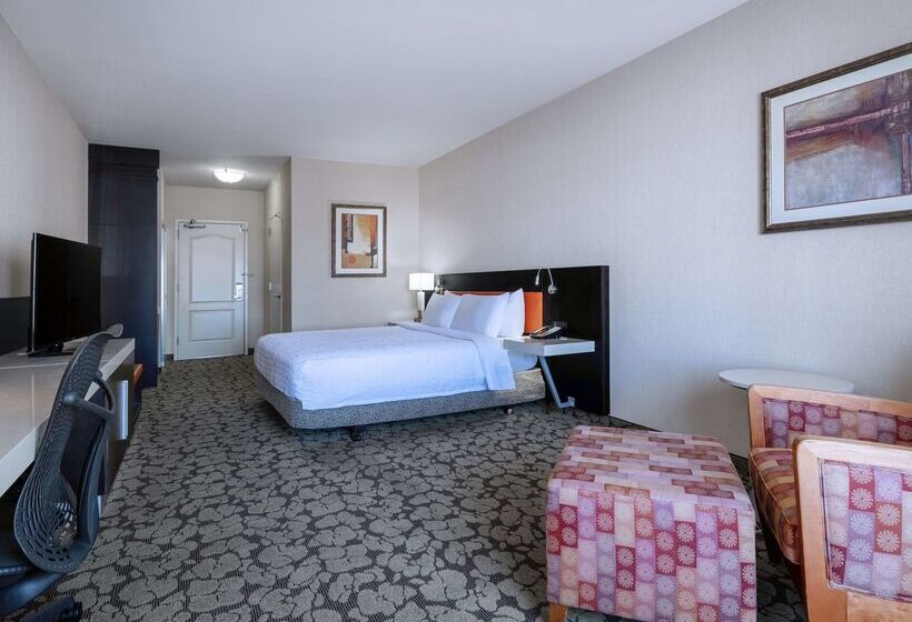 هتل Hilton Garden Inn Las Vegas Strip South