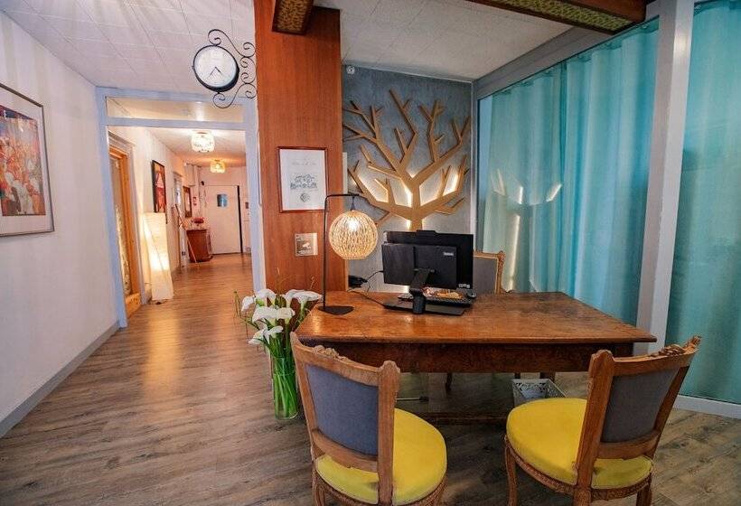 فندق Hostellerie Du Parc
