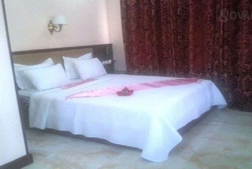 هتل Houna El Ferdaous