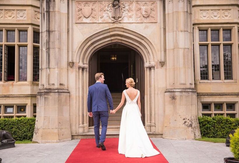 فندق Lough Eske Castle