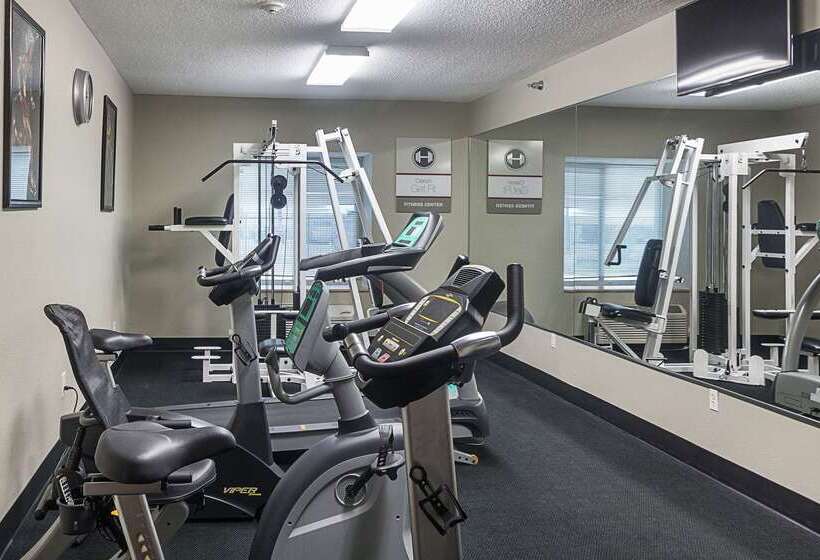 هتل Quality Inn & Suites West Chase