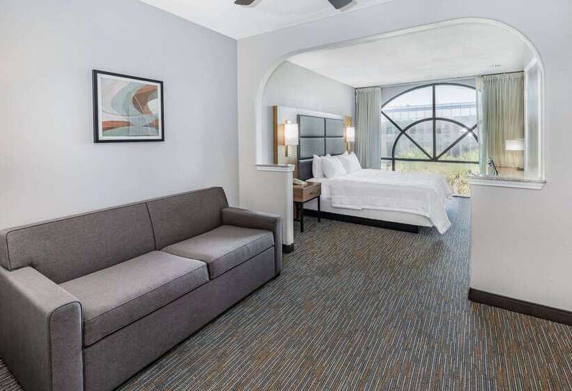 هتل Wingate By Wyndham Houston Bush Intercontinental Airport