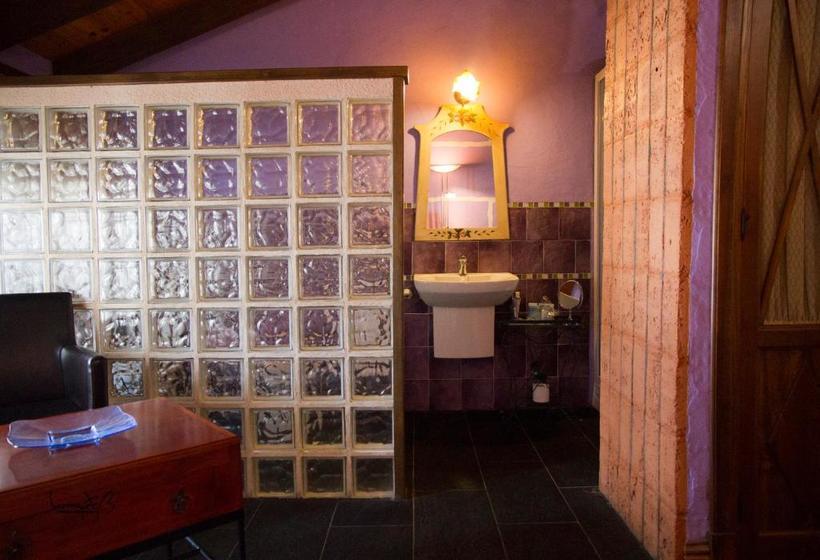 La Casona Del Abuelo Parra