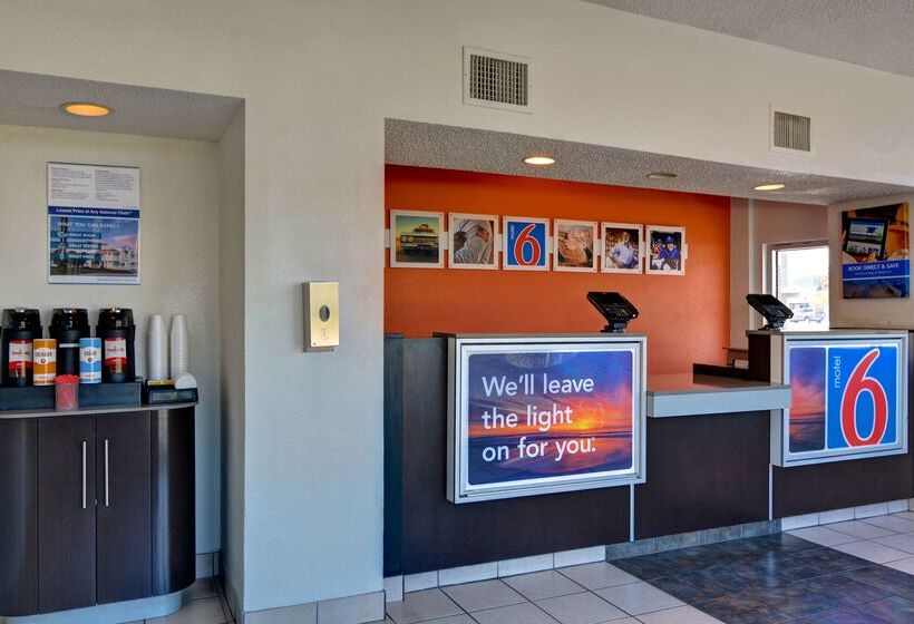 Motel 6cocoa Beach, Fl